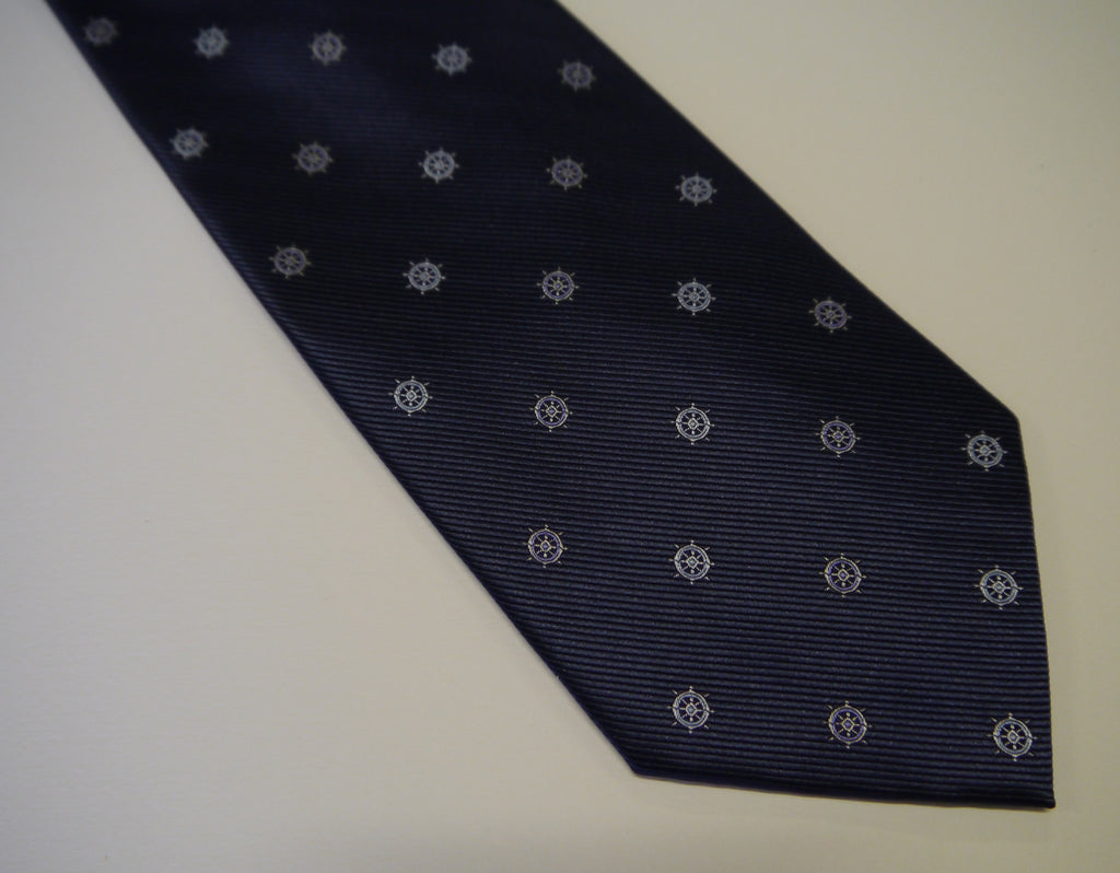 Ships Wheel Tie